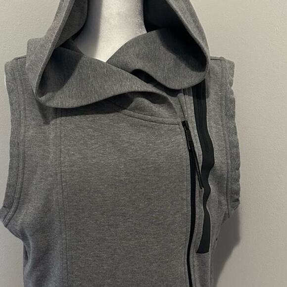 Nike Tech Fleece Hoodie Vest Gray size XS Off Center Zip up - Picture 3 of 11